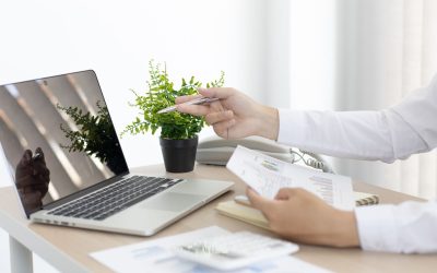 Le pari osé des jeunes start-ups parisiennes face aux géants de la tech