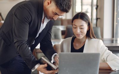 L’essor de l’astrologie chez les entrepreneurs : un phénomène de mode ou un véritable outil stratégique ?