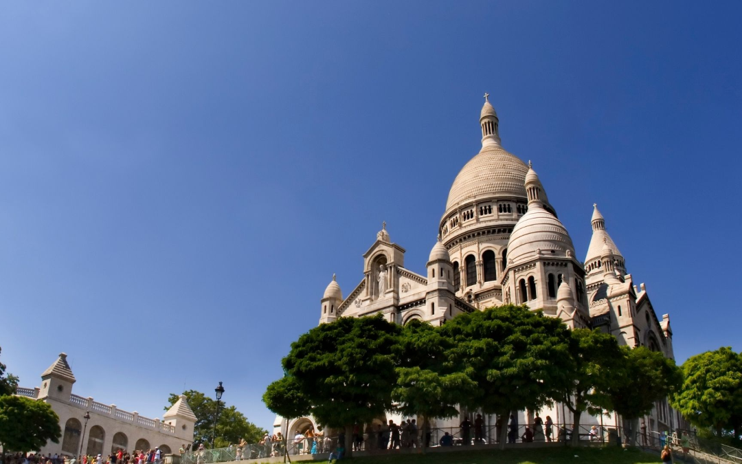 Récit urbain: paris, métamorphoses d&rsquo;une cité au fil des siècles