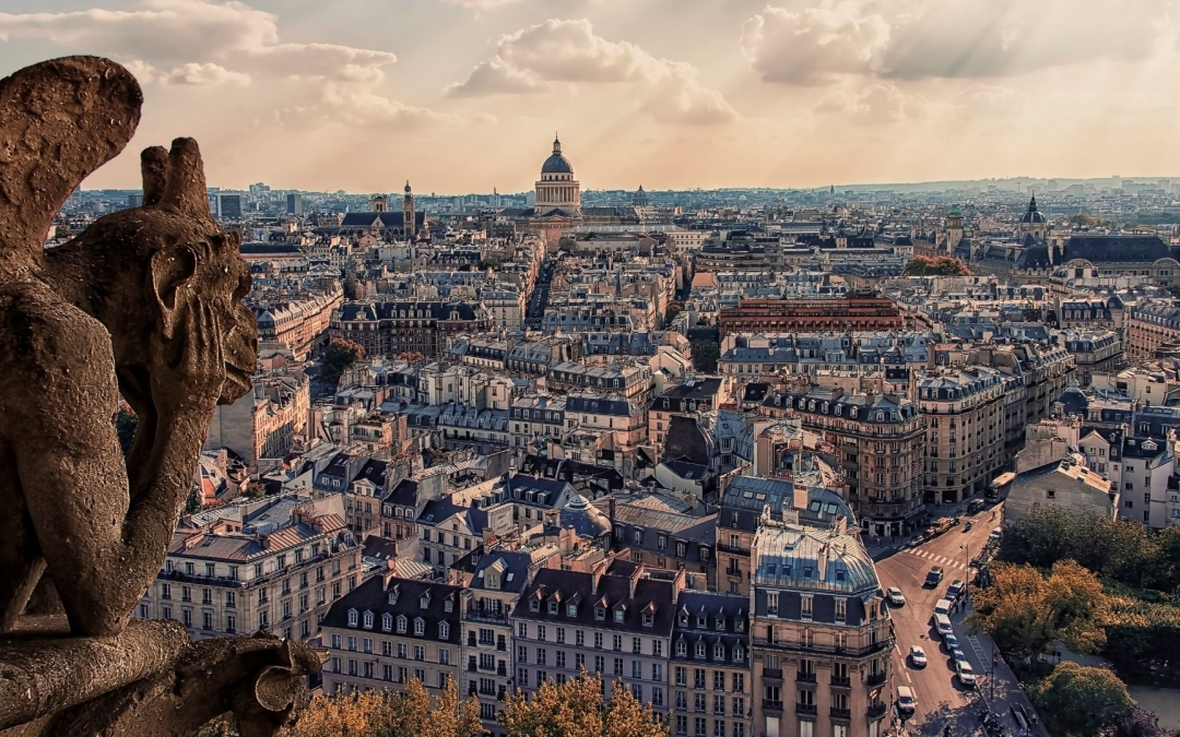 Réinventer paris via 120 millions d&rsquo;archives pour une histoire inédite
